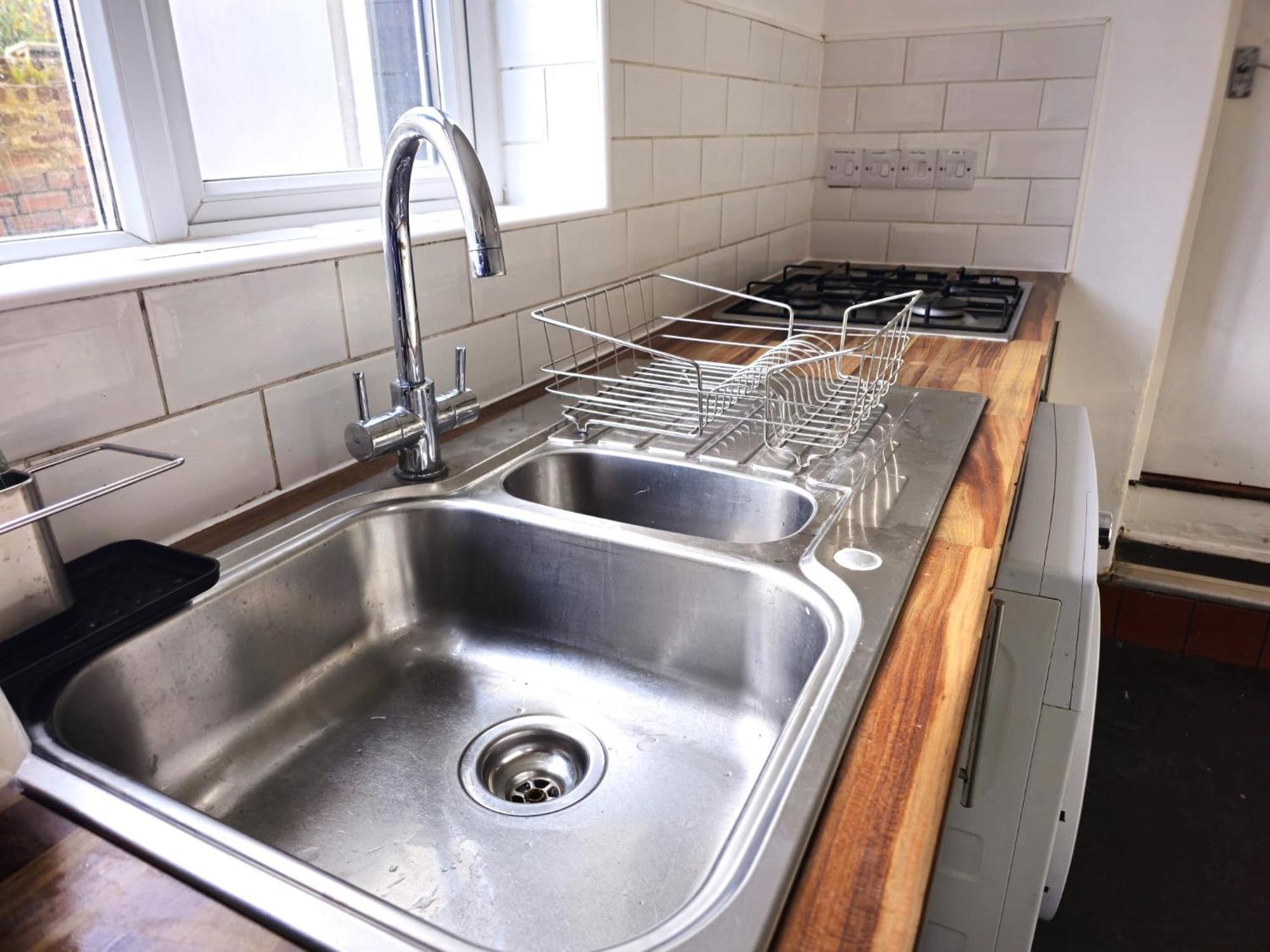 Charming By Gloucester Road * Bristol